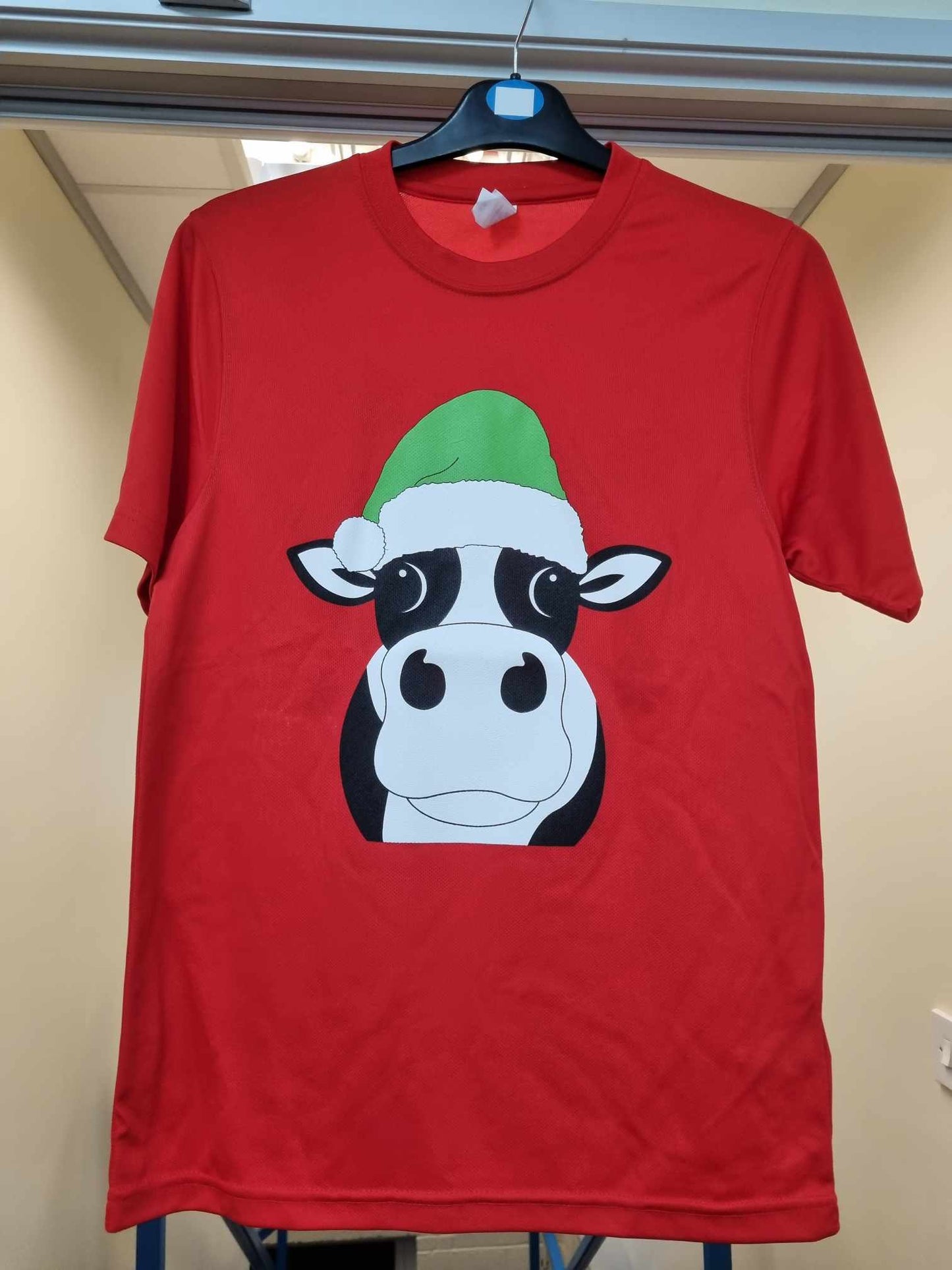Christmas Cow Technical T-shirt Fire Red